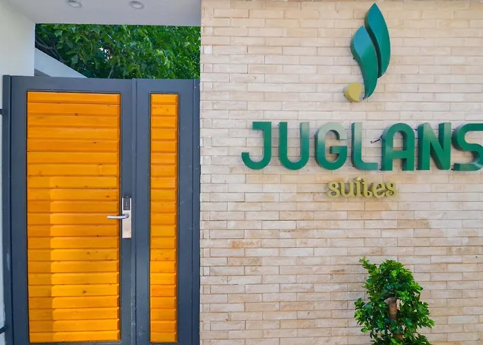 Lägenhetshotell Juglans Fethiye