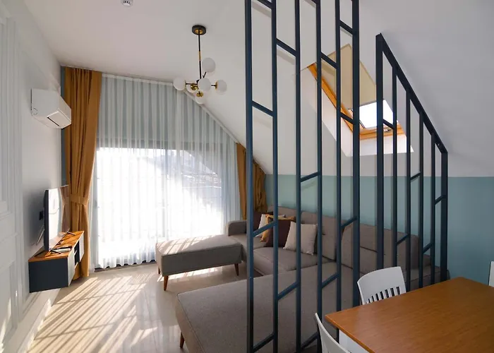 Juglans 4*