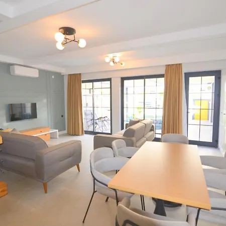 Juglans Фетхие